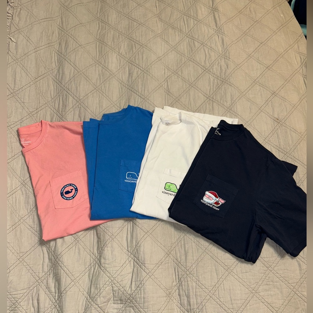 Vineyard vines tees (lot of 4)